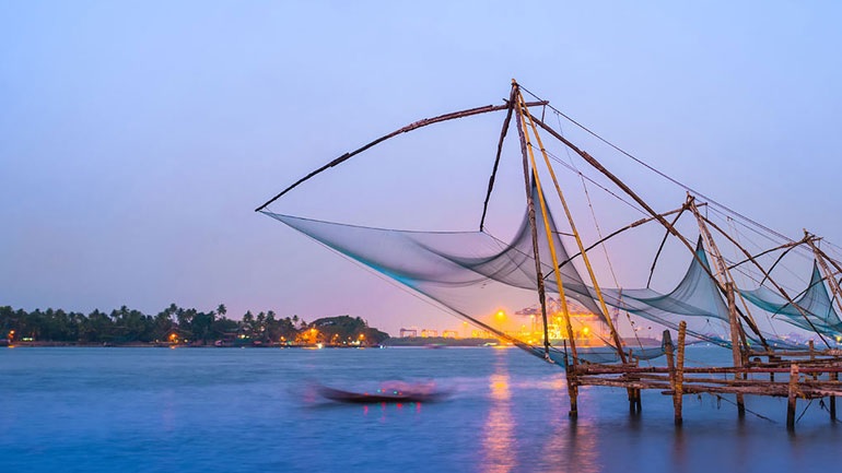 Kochi Travel Guide