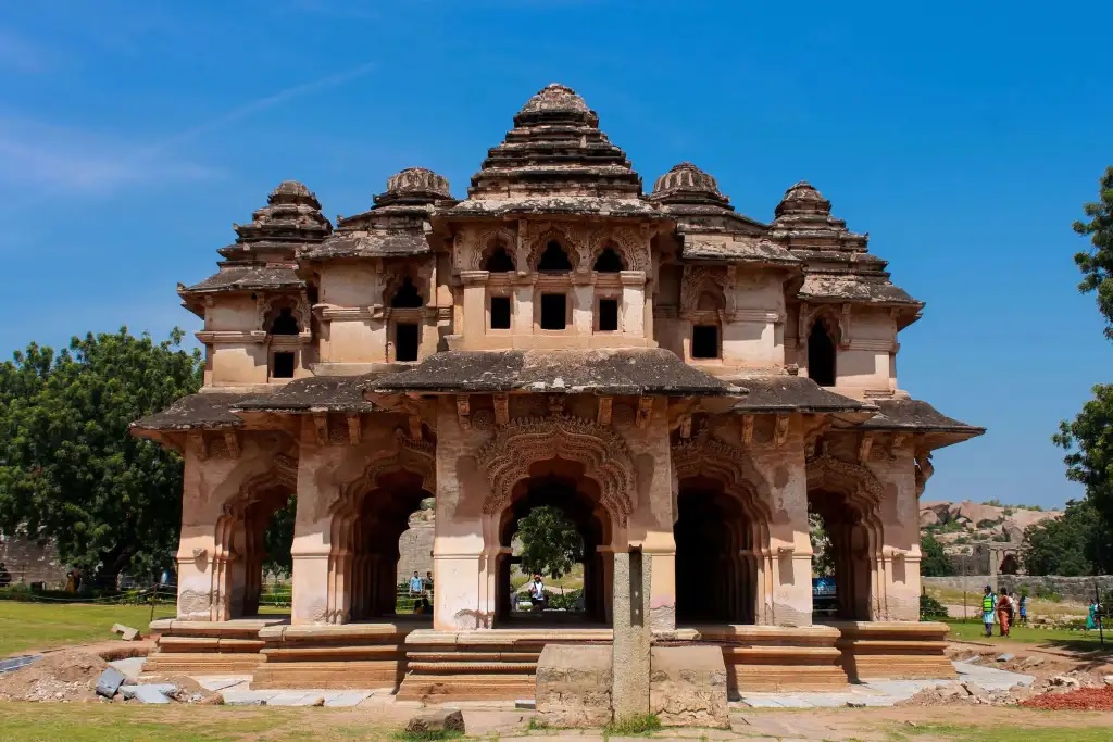Beautiful Places to Visit in India
